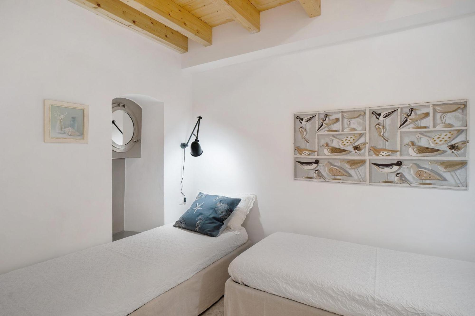 La Casa Incantata San Bartolomeo Al Mare Bagian luar foto