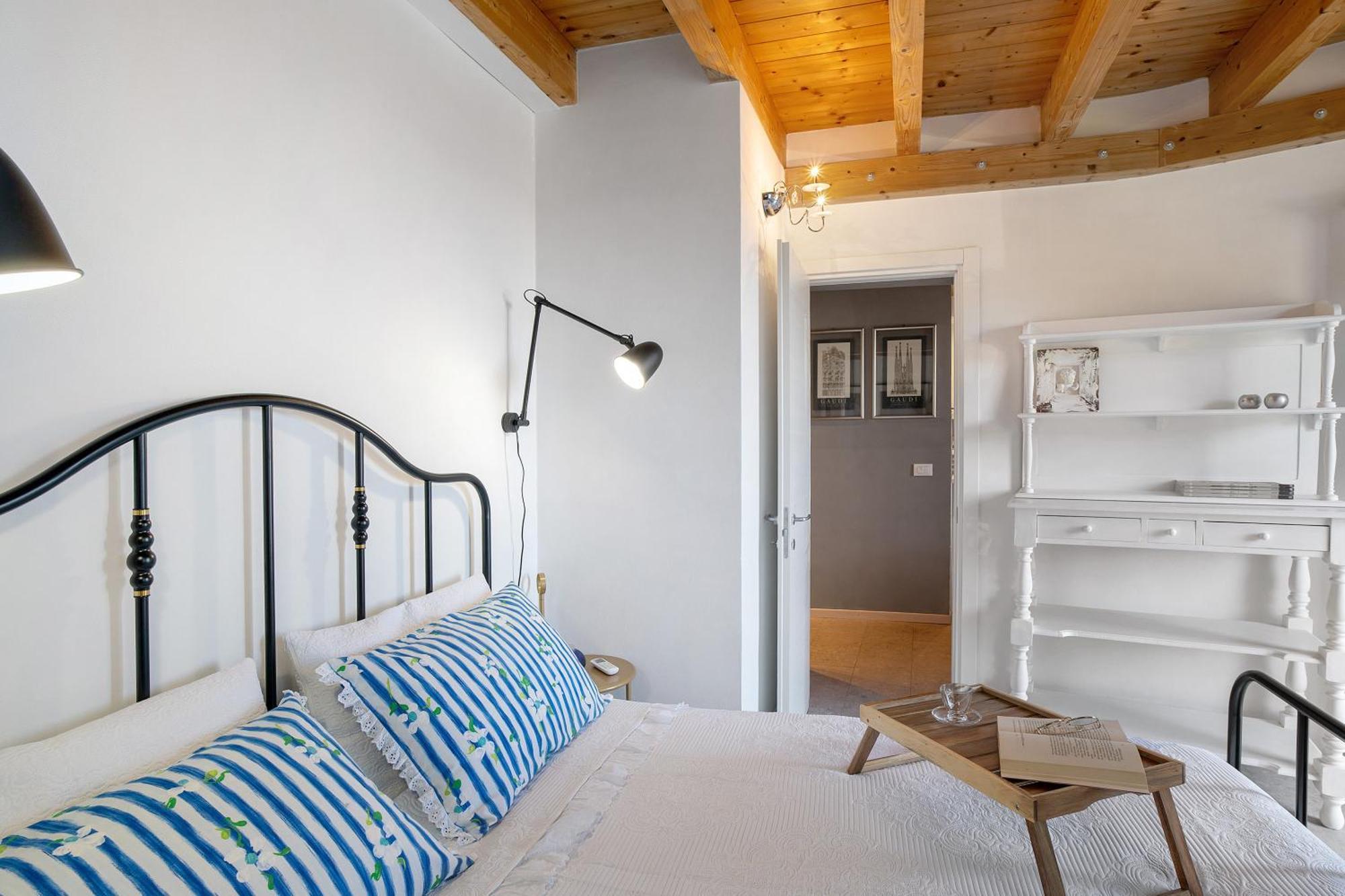 La Casa Incantata San Bartolomeo Al Mare Bagian luar foto